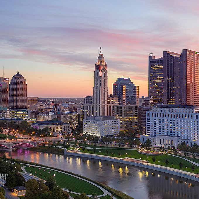 Columbus, Ohio, USA skyline on the Scioto River.